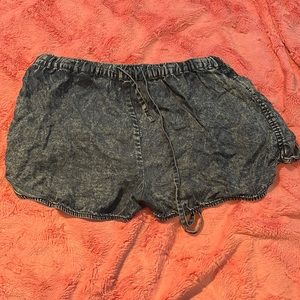 Forever 21 shorts size m
